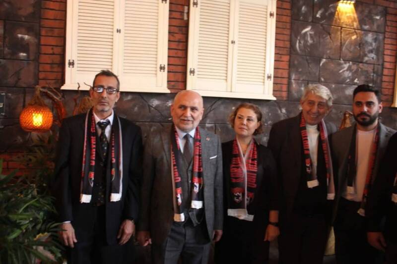 KARTAL ANAFARTALILAR SPOR KULÜBÜ FAALİYETLERİNE BAŞLADI